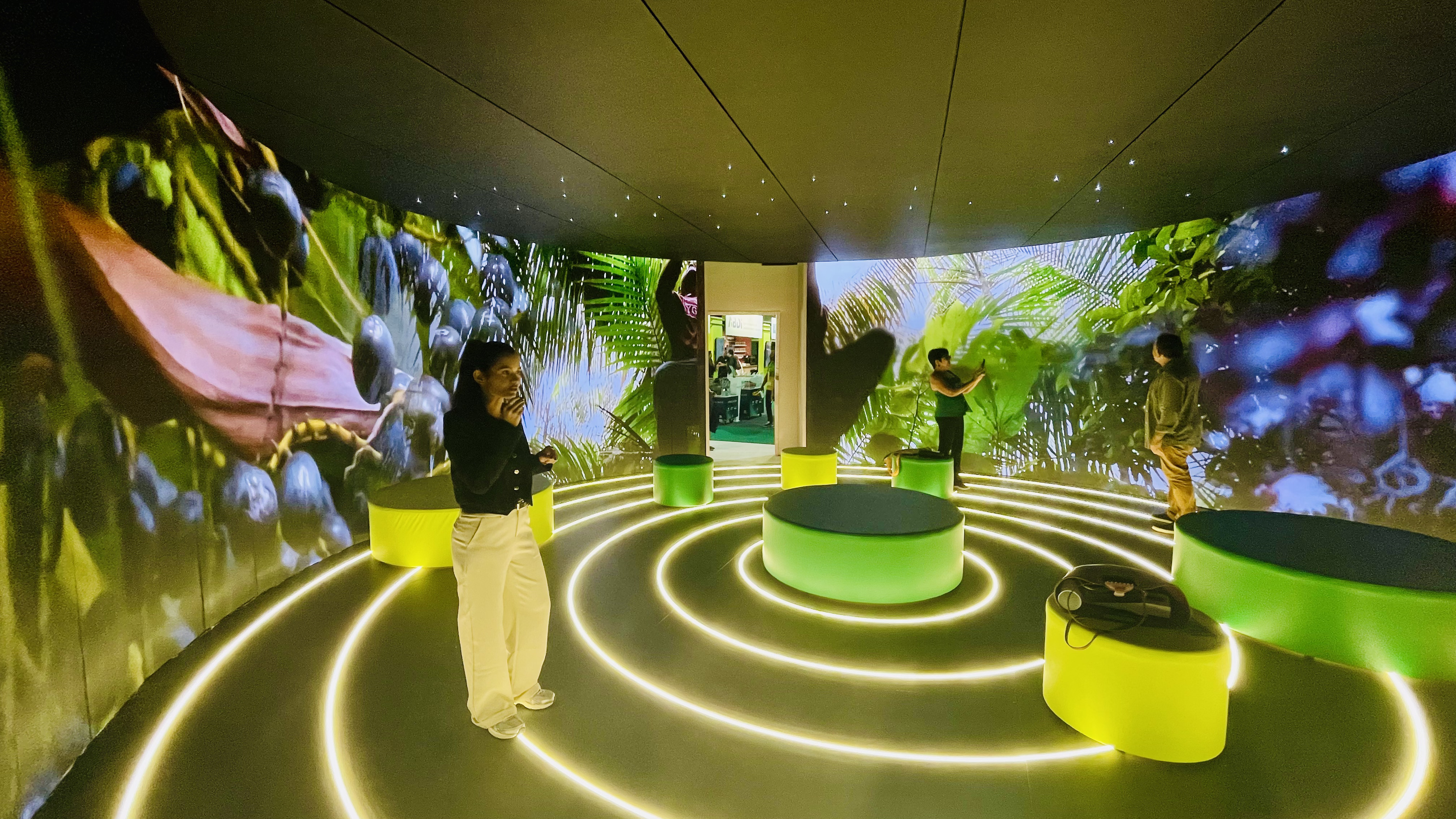 Banco da Amazônia’s pavilion in the Green Zone showcases the institution’s initiatives in support of the Amazon region. Photo: Jaqueline Costa
