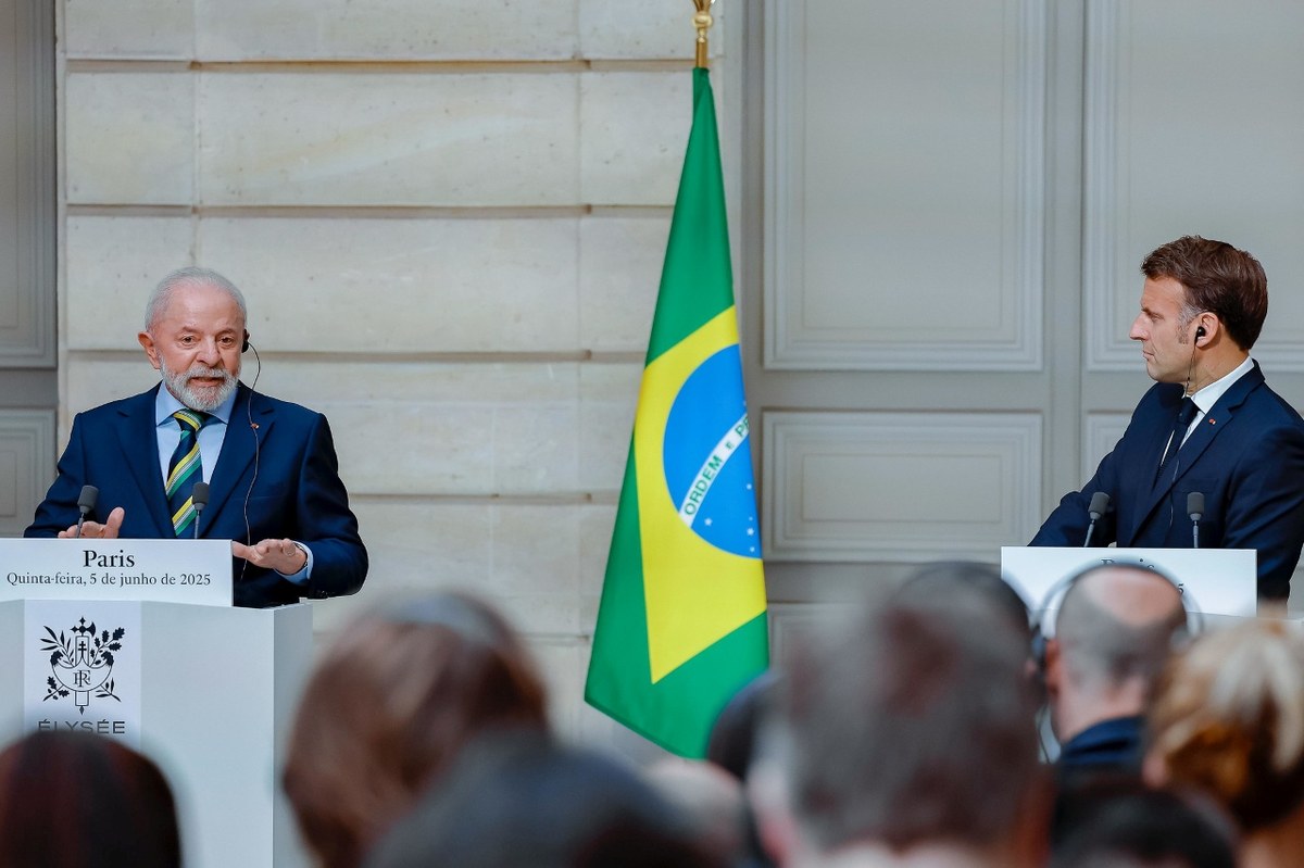 On Thursday, June 5, President Luiz Inácio Lula da Silva of Brasil and President Emmanuel Macron of France paid an official visit to Paris. The countries issued a joint communiqué reinforcing their partnership for more ambitious NDCs and climate finance for developing countries | Foto: Ricardo Stuckert / PR