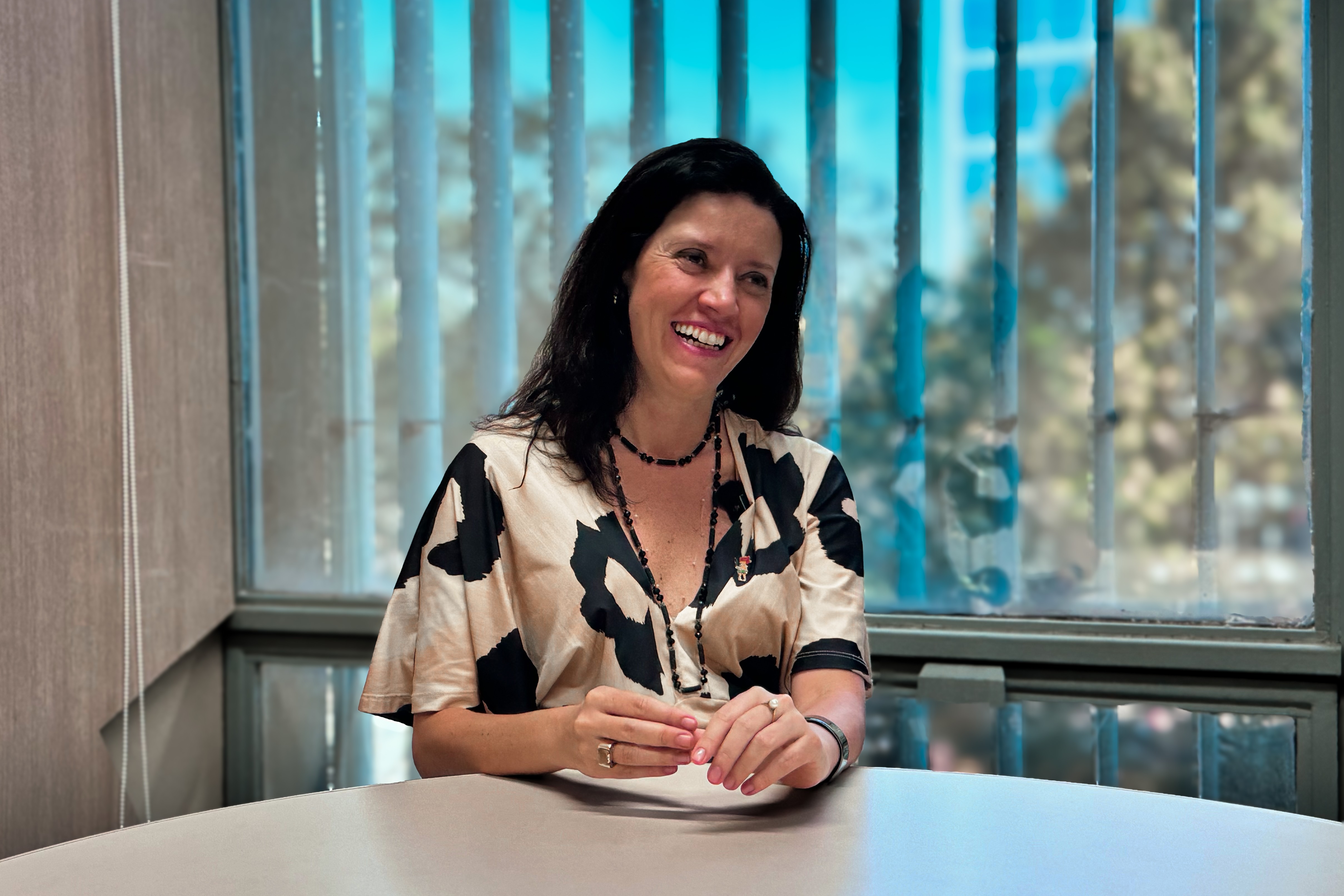 Deputy Secretary Cristina Reis highlights that the Open Coalition seeks to unite global efforts to reduce emissions and accelerate decarbonization. Photo: Gabriel Della Giustina / COP30