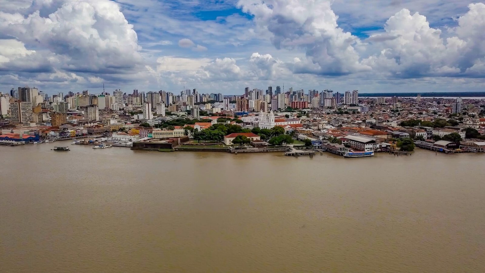 The capital of Pará will host COP30 in 2025, a city that stands out globally for its rich history, culture, and strategic importance in the Amazônia The event, chaired by Brasil, will place the city at the center of discussions on climate change | Rafa Neddermeyer/COP30 Amazônia/PR
