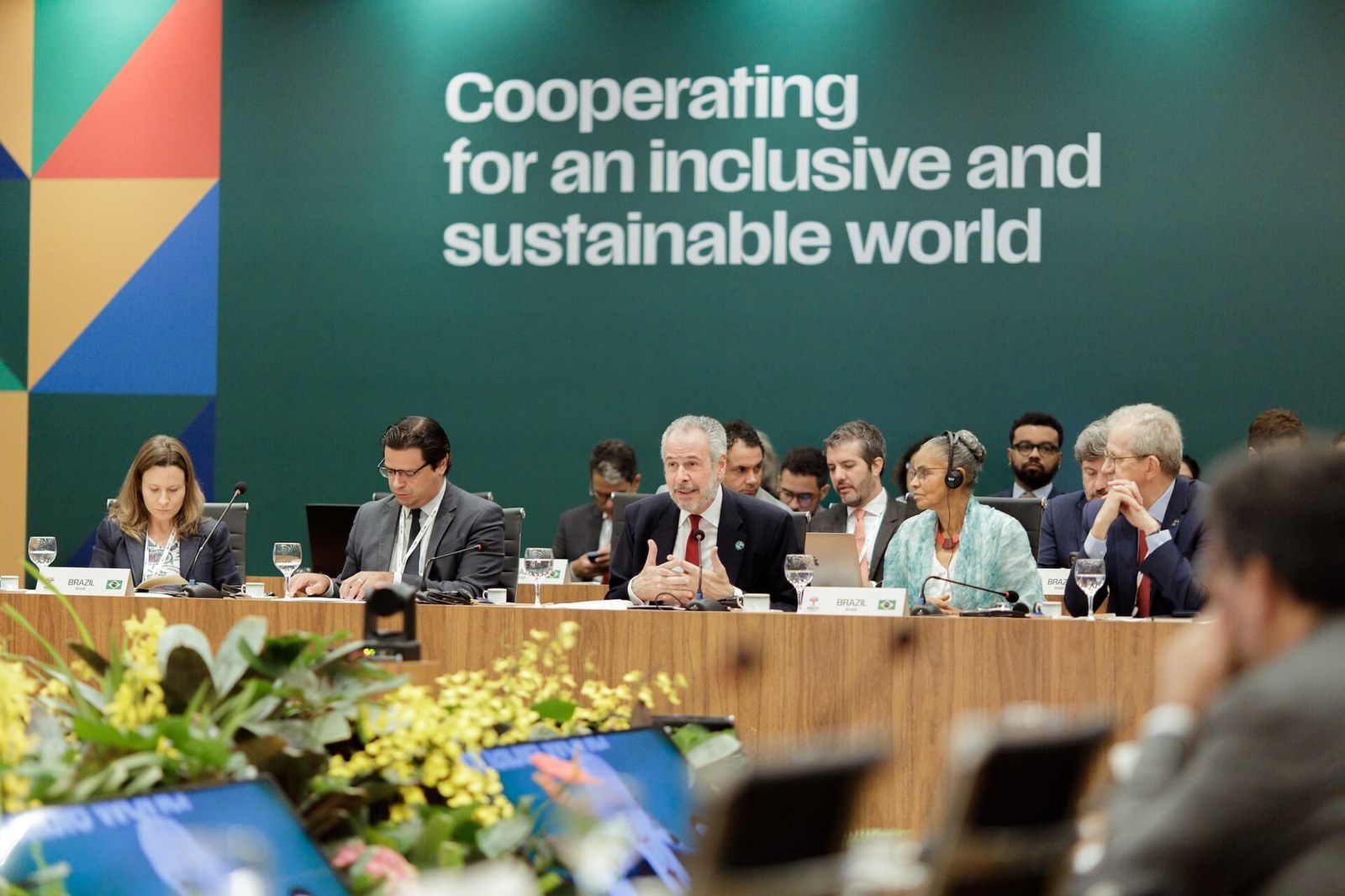 André Corrêa do Lago, presidente de la COP30, participó en la apertura de la reunión ministerial de Medio Ambiente del BRICS, junto a la ministra Marina Silva, en el Ministerio de Relaciones Exteriores (Itamaraty). Foto: Isabella Castilho/BRICS Brasil