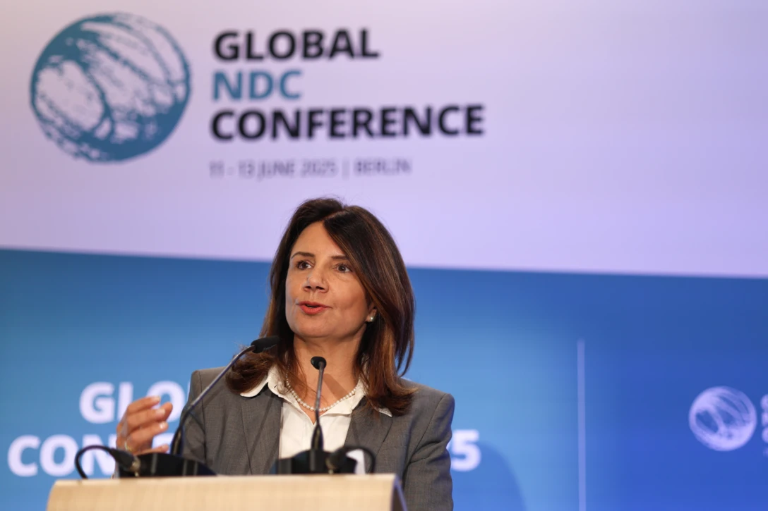 En Berlín, Ana Toni destaca la urgencia de contar con NDC ambiciosas para enfrentar la crisis climática | Foto: Presidencia de la COP30