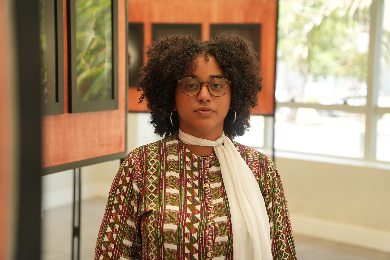 Marcele Oliveira, originaria de Realengo, en la zona oeste de Río de Janeiro, llevó al centro del debate temas como el racismo ambiental en las periferias y la justicia climática desde una perspectiva del Sur Global, estructurando su trabajo en torno a la movilización, el diálogo y la representación - Foto: PYCC