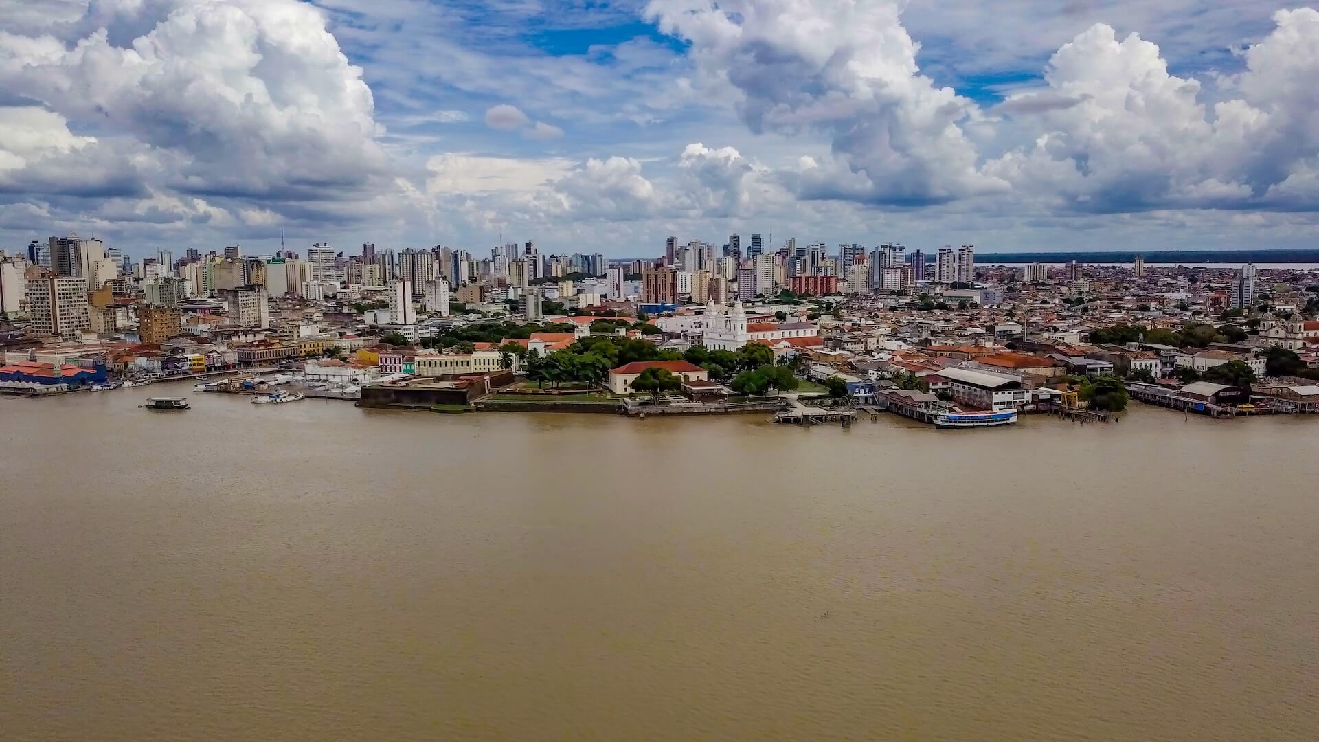 Capital paraense será sede da COP30 em 2025, destacando-se globalmente pela rica história, cultura e importância estratégica na Amazônia. Evento, presidido pelo Brasil, coloca a cidade no centro das discussões sobre mudança do clima | Rafa Neddermeyer/COP30 Amazônia/PR