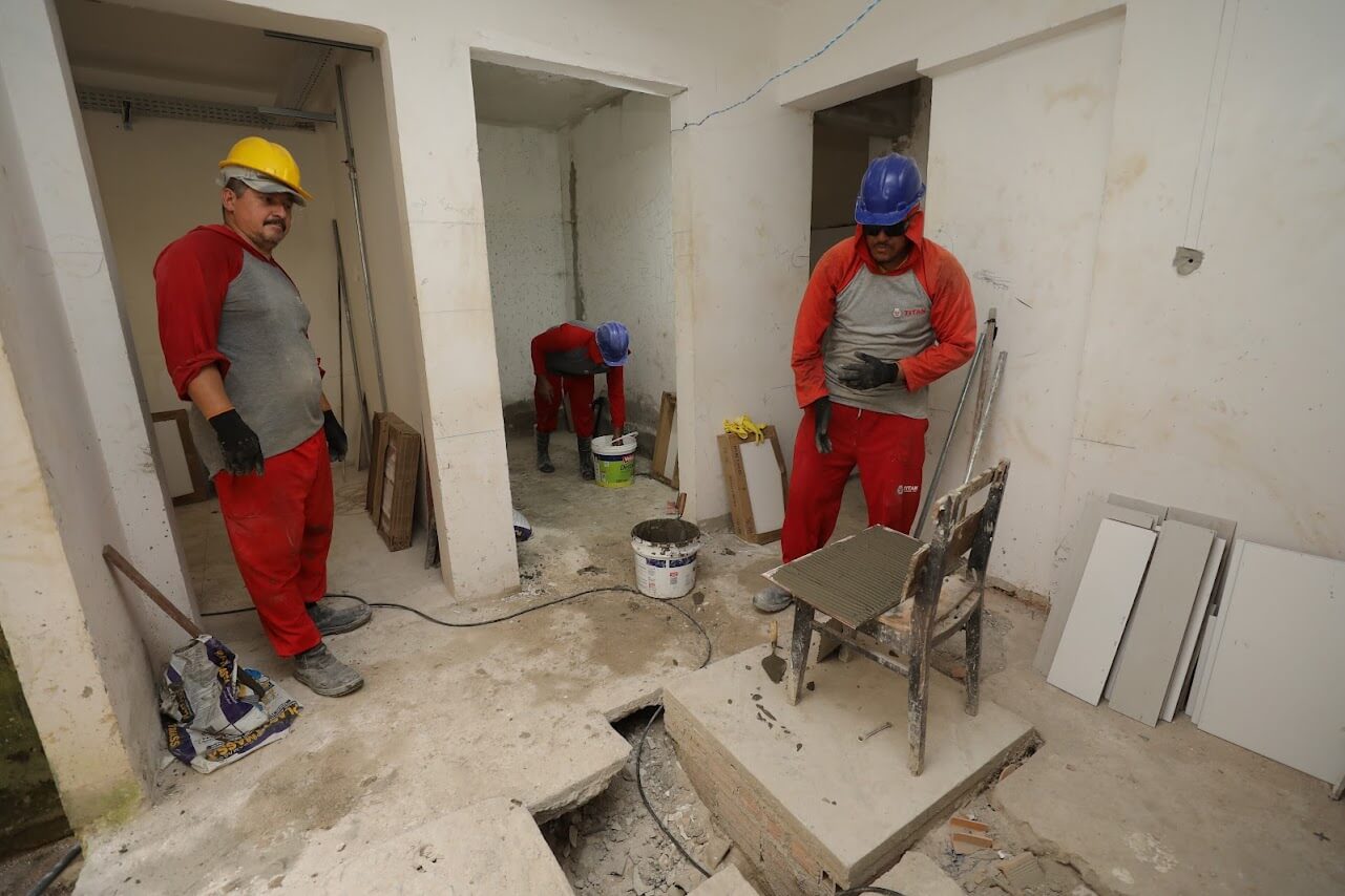 Construction is underway in the city's historic center. Image: Jorge Vidal/SEINFRA Belém