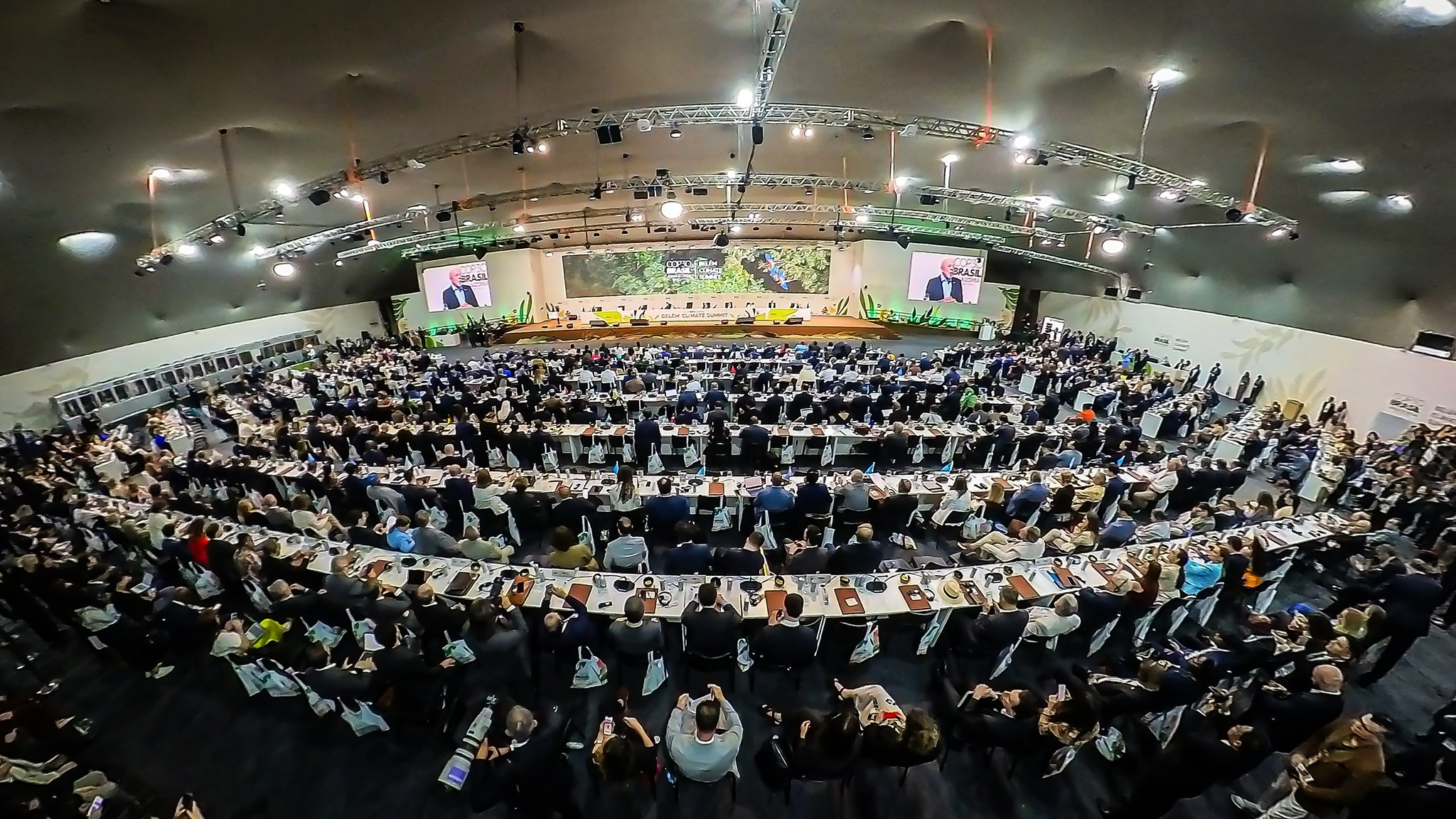 La Cumbre del Clima reunió a 153 delegaciones en Belém. Foto: Hermes Caruzo/COP30.