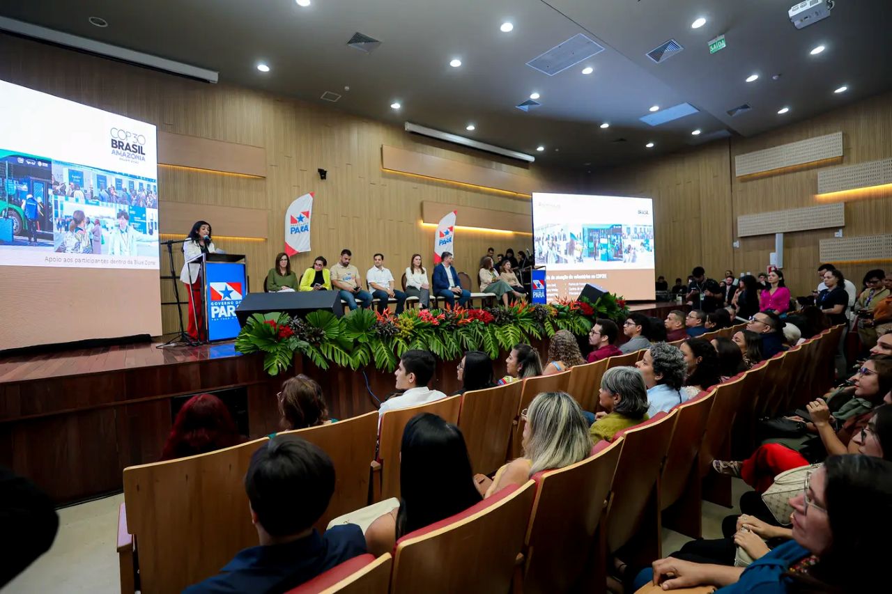 Durante la ceremonia, Flávia Castelhano destacó la planificación estratégica para la actuación de los voluntarios. Foto: Bruno Cruz / Ag. Pará