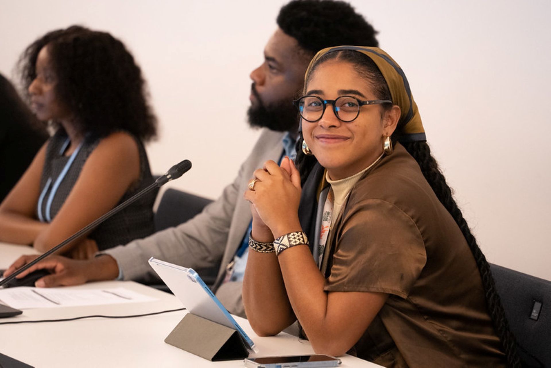 Marcele Oliveira foi escolhida pelo presidente Lula como campeã climática da juventude da COP30 e participa dos debates em Bonn, na Alemanha | Fot: UNFCCC