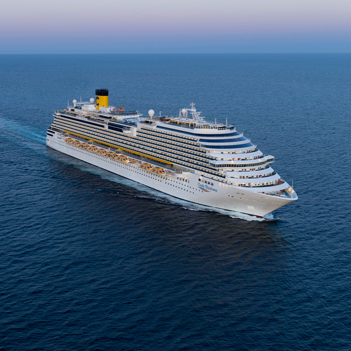 Navio Costa Diadema