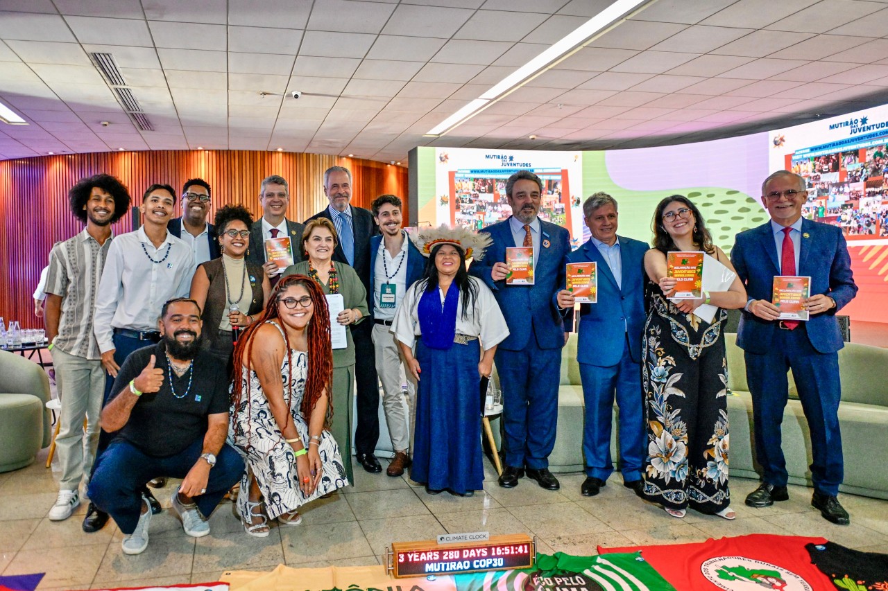 O encontro promoveu um diálogo intergeracional durante a Pre-COP. Foto: Mateus Fernandes