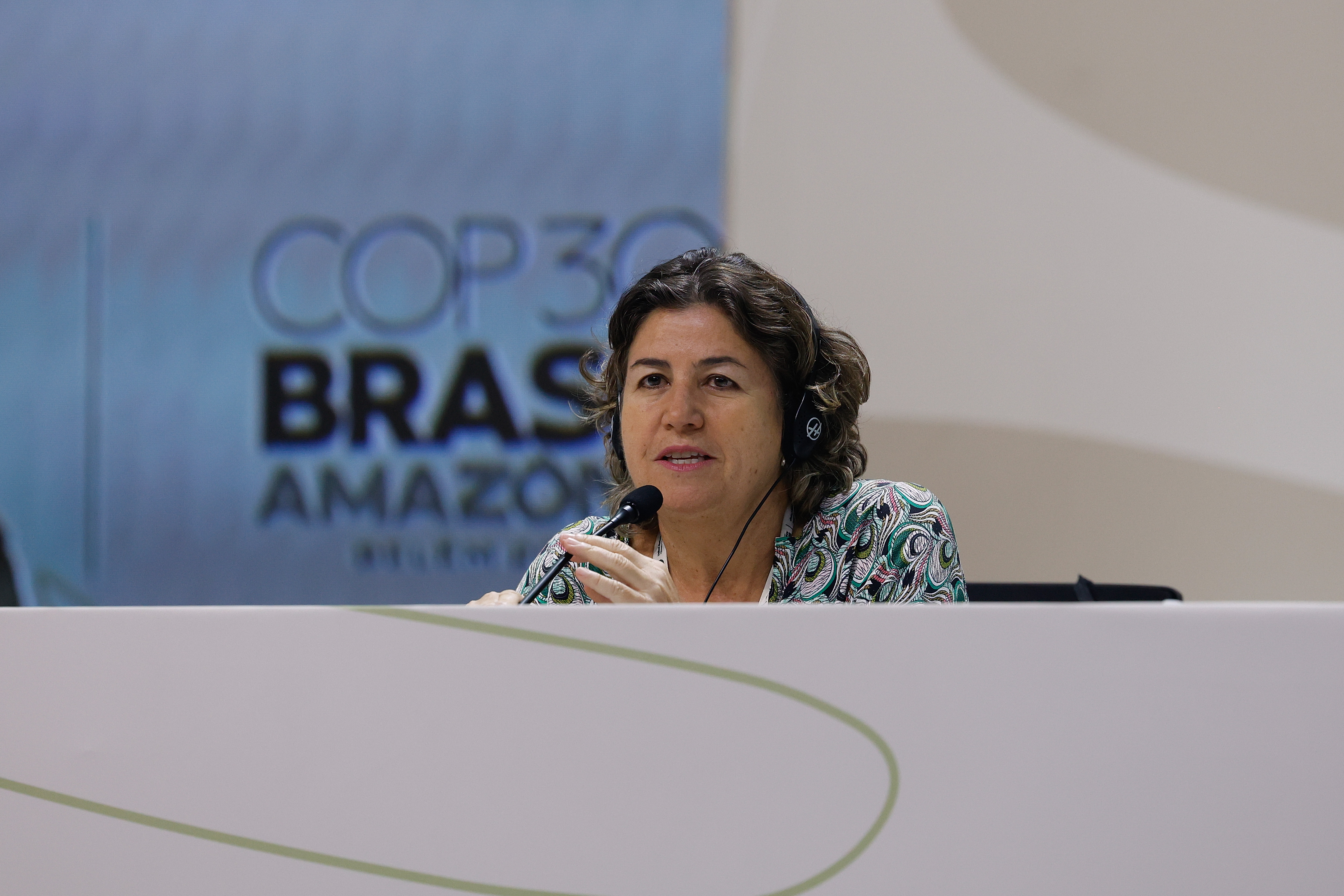 No Dia Internacional da Mulher, a embaixadora Liliam Chagas, diretora do Departamento de Clima do Ministério de Relações Exteriores (MRE), destaca que a crise do clima afeta mais mulheres e meninas, sobretudo em países vulneráveis - Foto: Tânia Rêgo/Agência Brasil